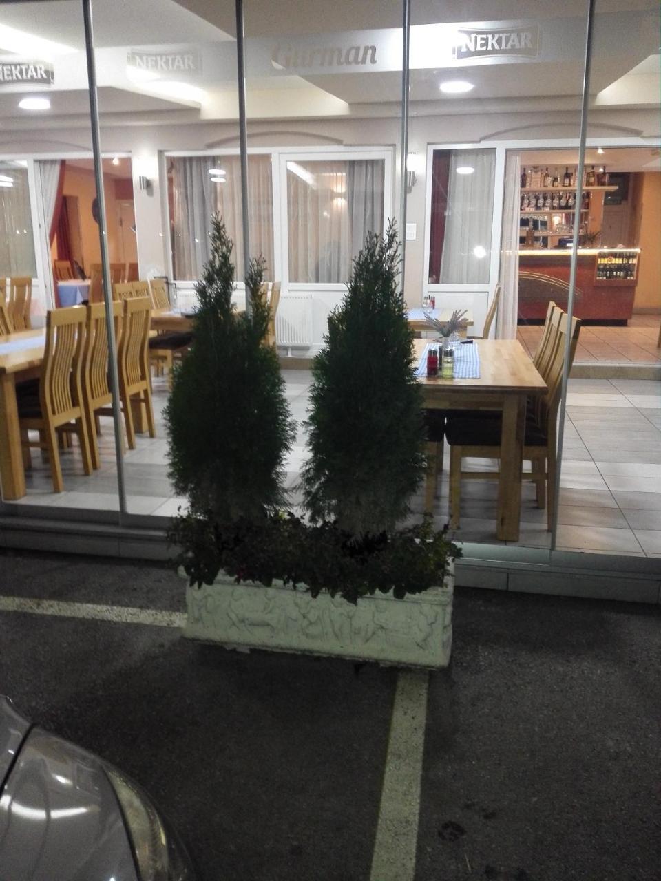 Motel Restoran Gurman Banja Luka Esterno foto